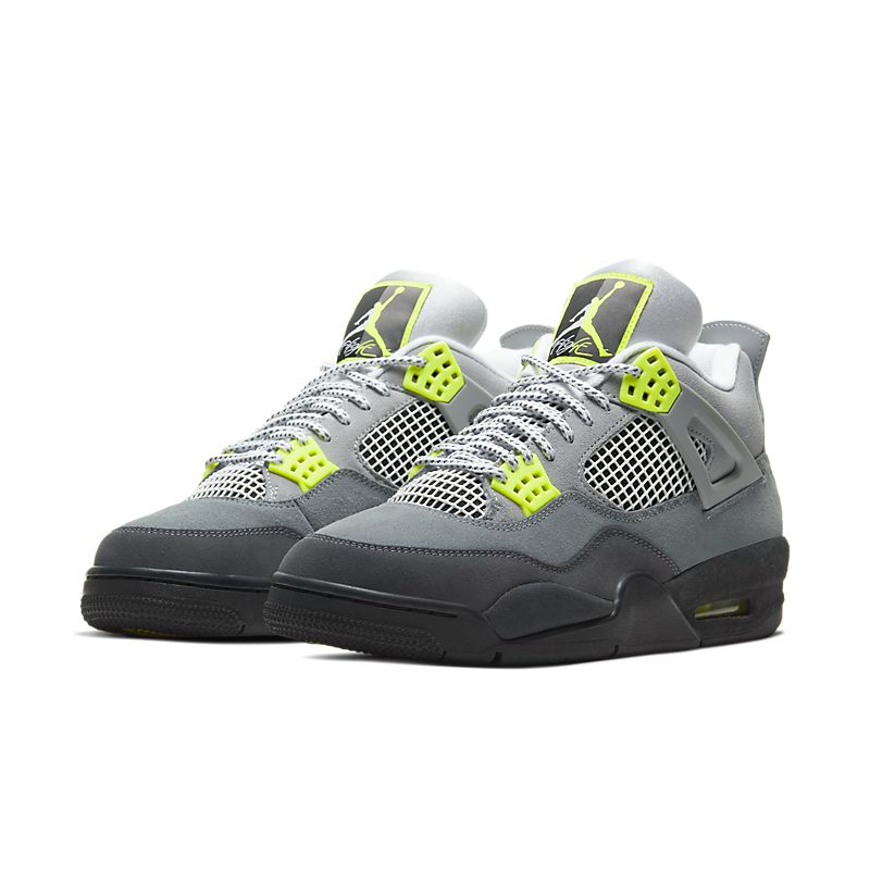 Air Jordan 4